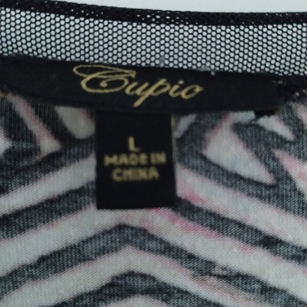 Ladies top - Picture 4 of 6